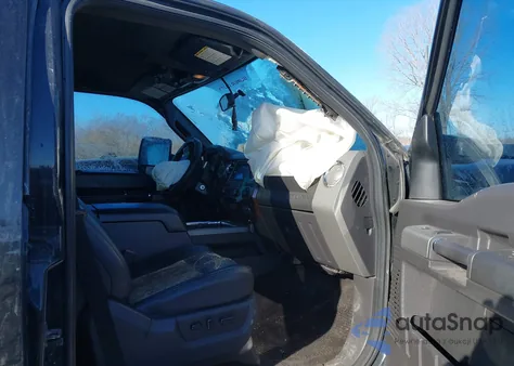 2011 Ford F-250 Lariat из США, поврежденный, VIN 1FT7W2BT0BEA11988